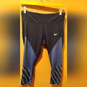 Nike Dri Fit Workout Biking Leggings Size Medium